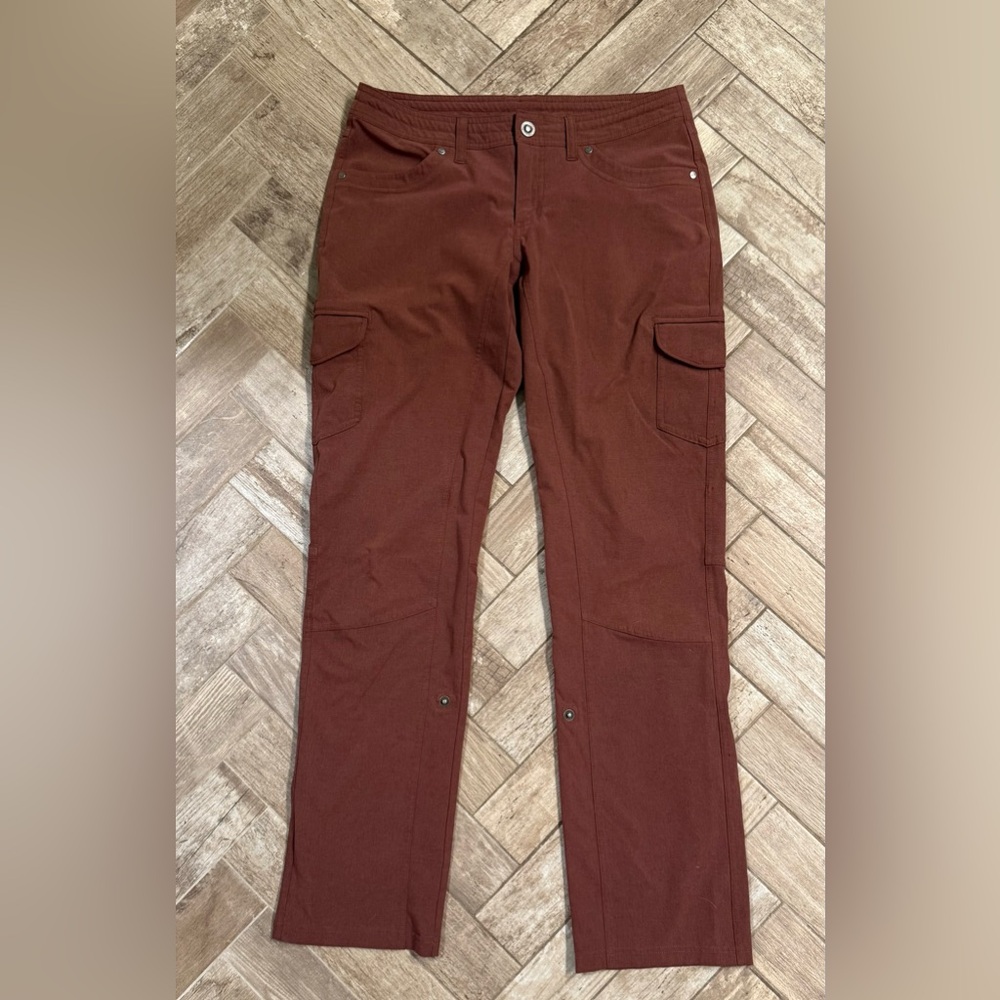 Kuhl Women's Straight Leg Cargo Pants in Rust Brown